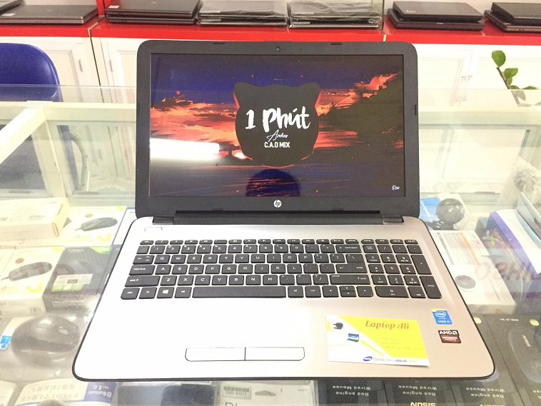 HP Notebook PC 15 AC001TX
